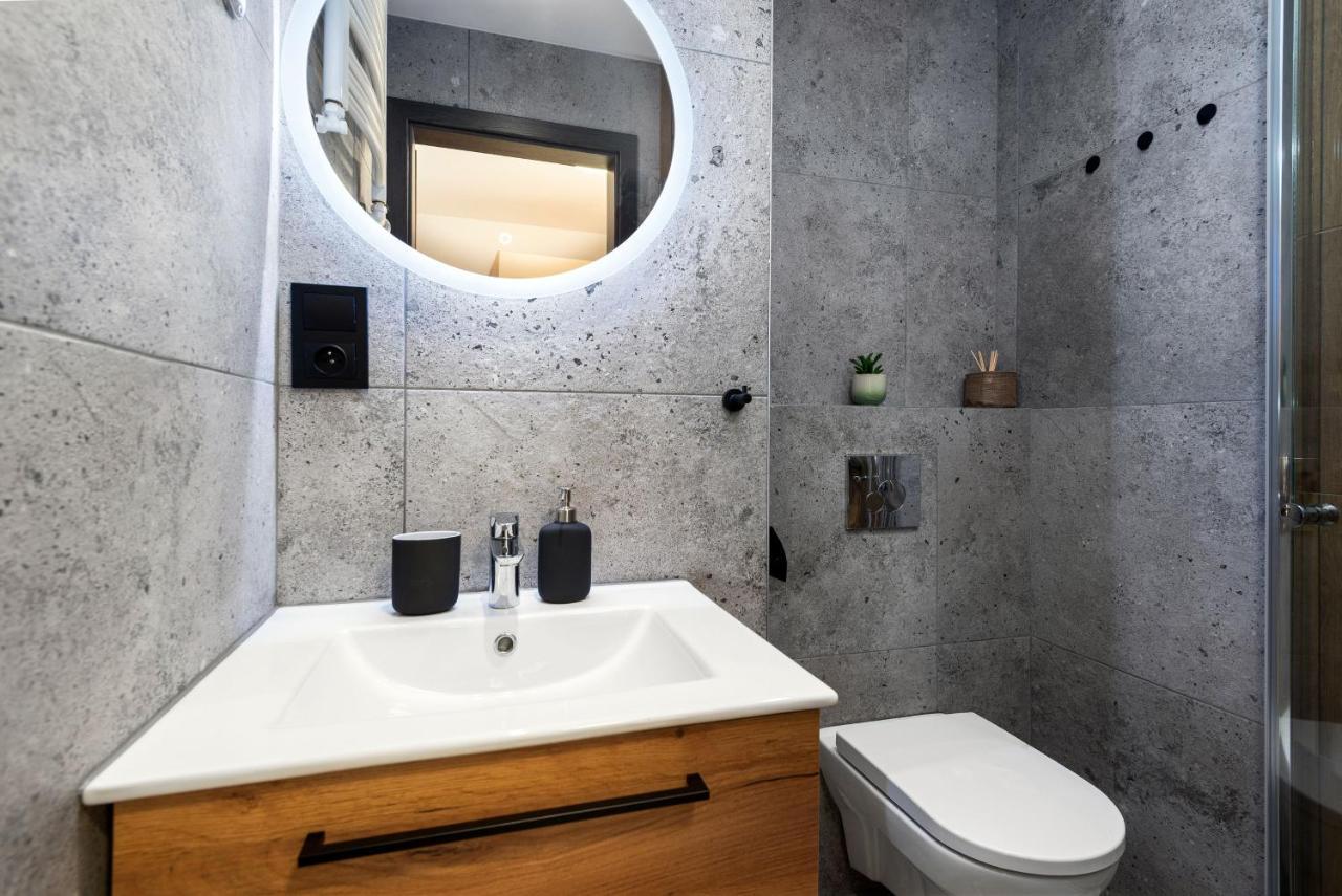 Kairos Apartments - Silver - Darmowy Parking, Scisle Centrum グリヴィツェ エクステリア 写真