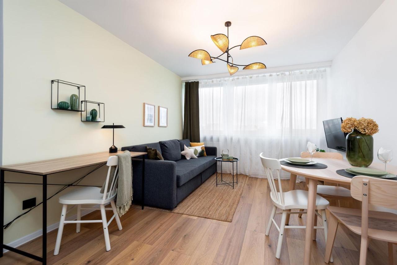 Kairos Apartments - Silver - Darmowy Parking, Scisle Centrum グリヴィツェ エクステリア 写真